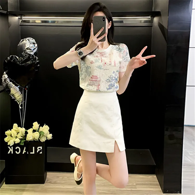 淑女气质穿搭一整套2025新款夏季国风短袖T恤白色短裙两件套女装