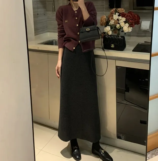2025秋冬新款羊绒桑蚕丝加厚毛呢直筒半身裙气质百搭后开叉长裙子