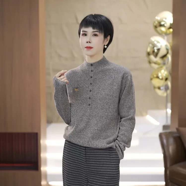 【渲渲推荐】LQ-1822566冬季时尚半高领南瓜小衫