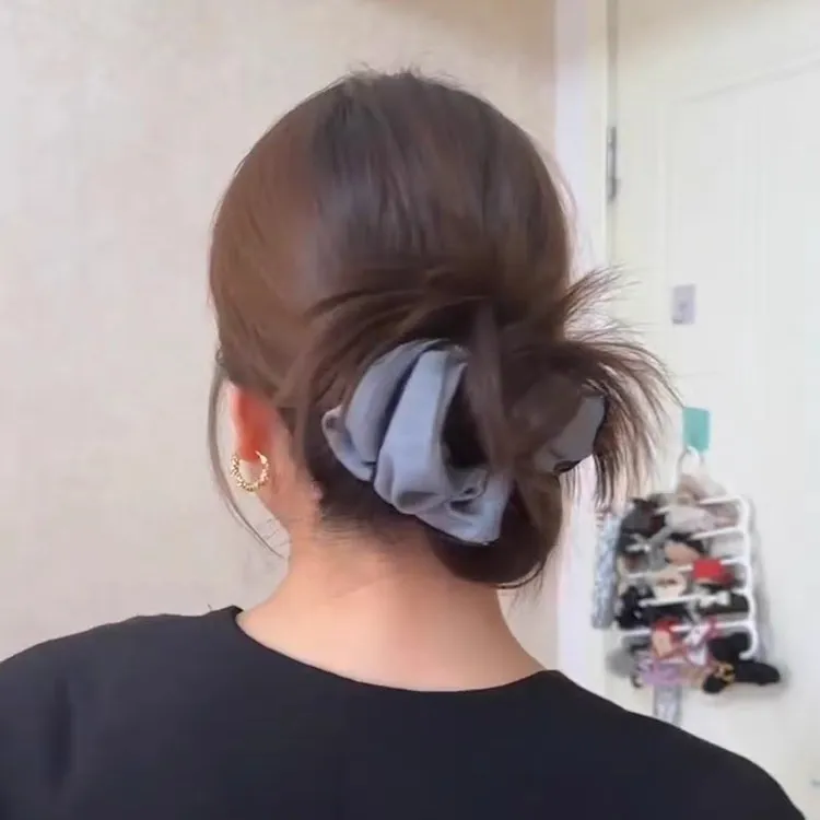 慵懒风~灰色大肠发圈女2025新款头绳高级感发绳韩系低丸子头发饰