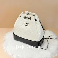 大吉中古/Chanel香奈儿黑白流浪双肩包