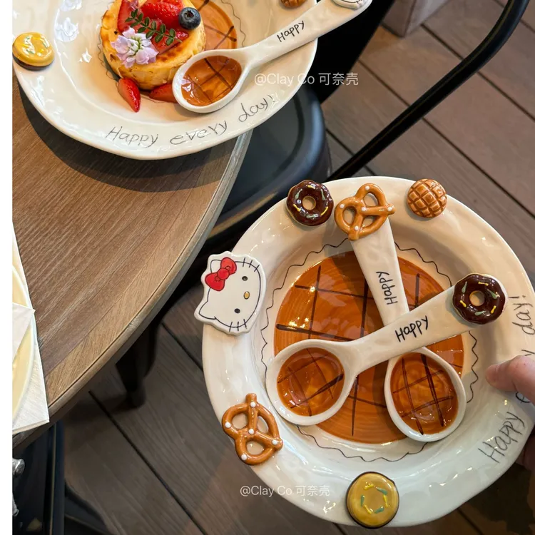 Clay Co可爱喵高颜值釉下彩ins风立体浮雕甜品盘酸奶勺子米饭碗