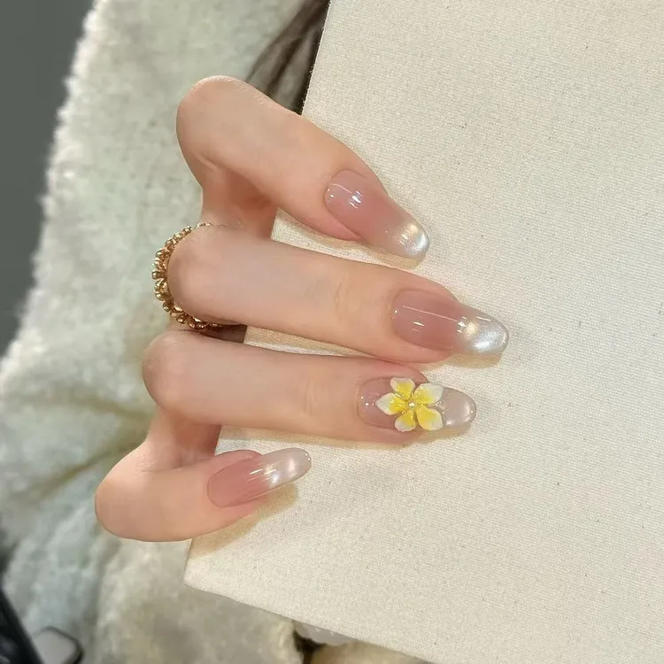 【风情夏威夷】手工穿戴甲手绘雕花鸡蛋花显白猫眼美甲