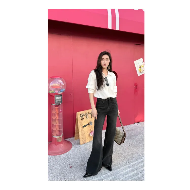 ADI爱典 直筒微喇牛仔裤女 超模裤纯棉直筒微喇秋季新款显瘦