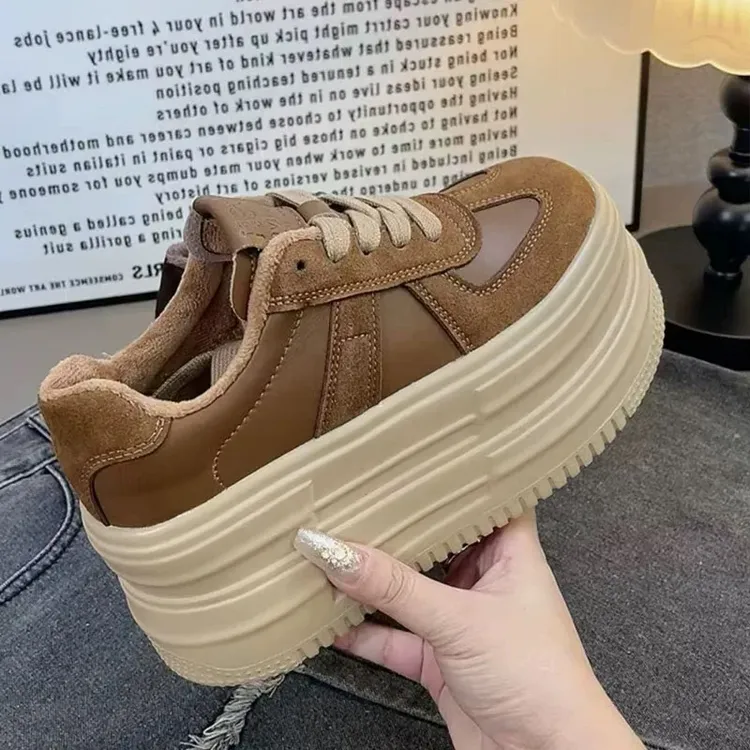 厚底松糕加绒鞋2025冬季新款潮流百搭休闲增高8cm保暖板鞋