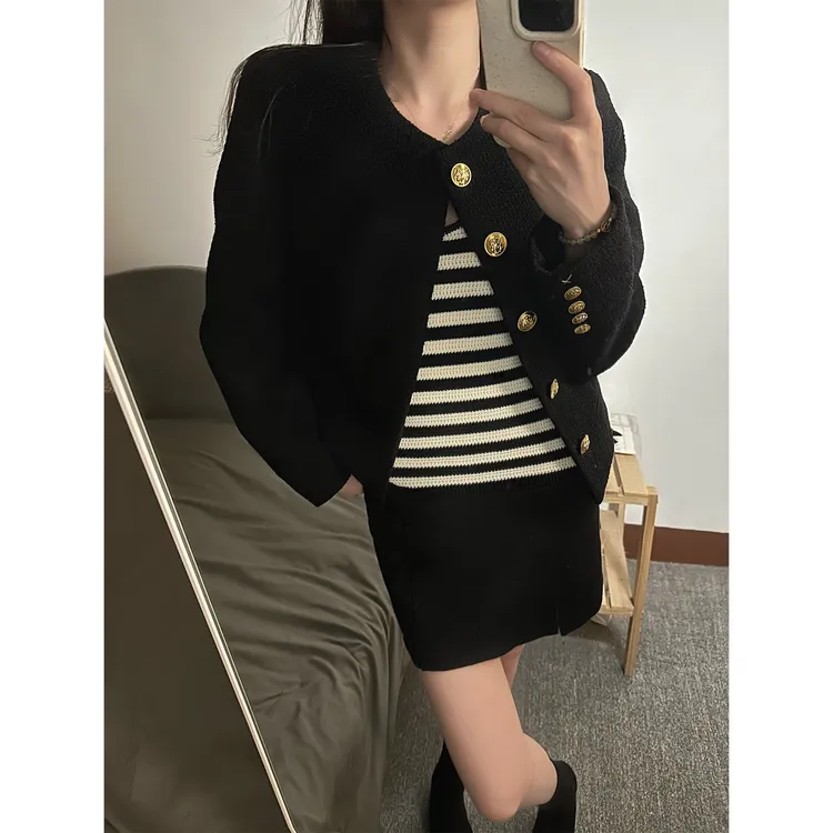 Ce经典小香风外套女春秋款 精致挂 黑色外套轻奢女士短外套秋外套