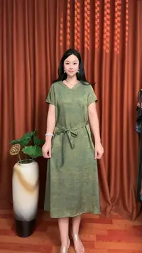 M(绮梦绿影）简约V领时尚显瘦气质女装宽松中长款连衣裙