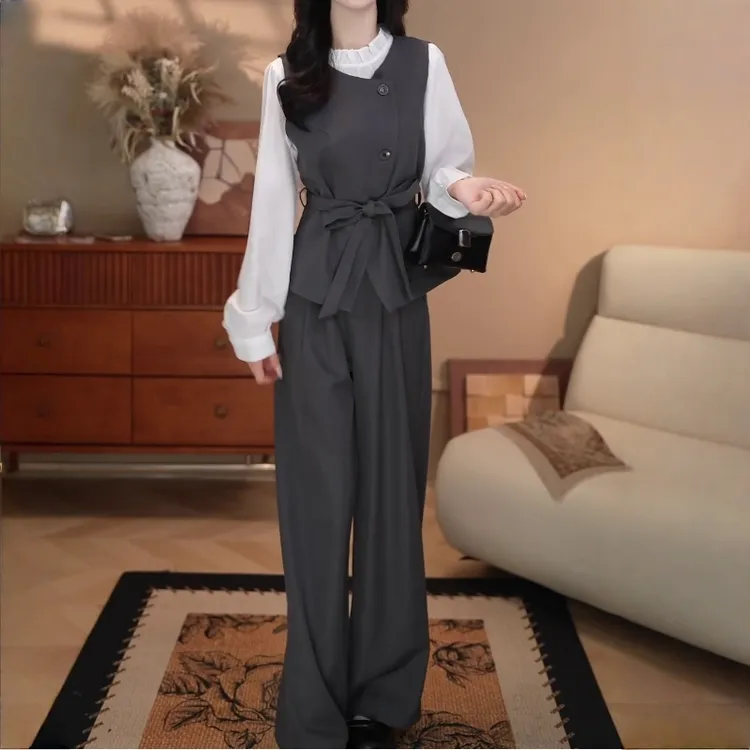 韩系穿搭一整套女2025秋冬新款洋气休闲显瘦衬衫马甲阔脚裤三件套