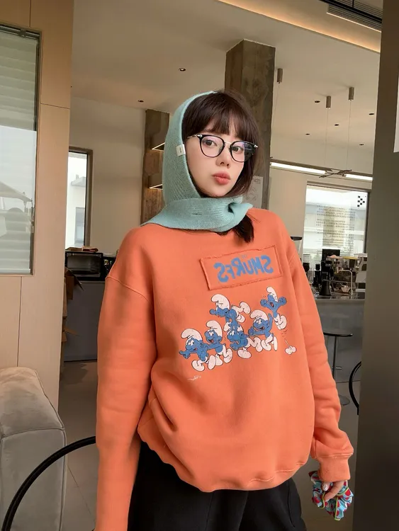 SEVENFUOO-【贴布蓝精灵】加绒卫衣