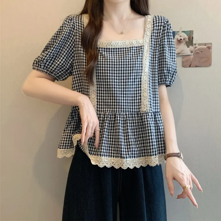 大码法式蕾丝拼接方领短袖衬衫女夏季微胖MM宽松显瘦百搭洋气上衣