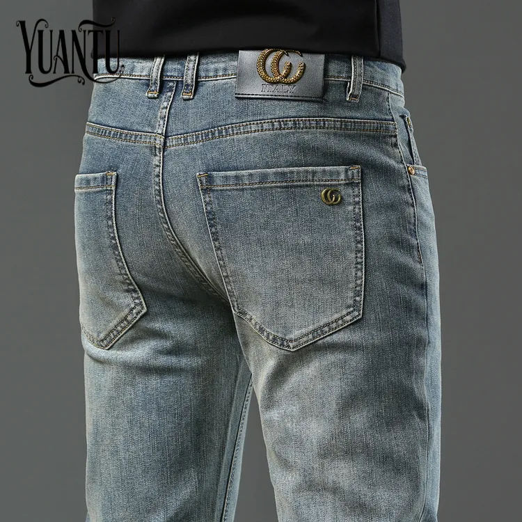 欧货高端复古蓝牛仔裤男夏季薄款2025修身小脚弹力时尚长裤男潮牌