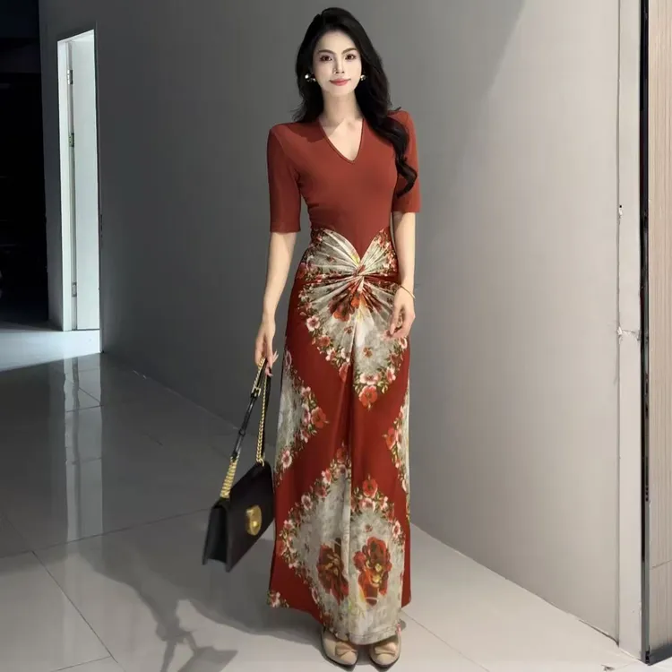 洋气轻奢复古名媛法式长款连衣裙显瘦气质长裙时尚女神夏季收腰