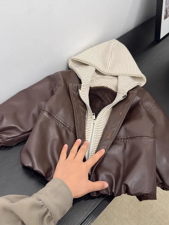 男童爆款皮衣外套冬款加绒2025新款冬季夹克宝宝冬装小童洋气外套