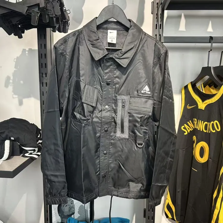 微瑕撤柜-Nike 欧文工装飞行教练夹克 黑白