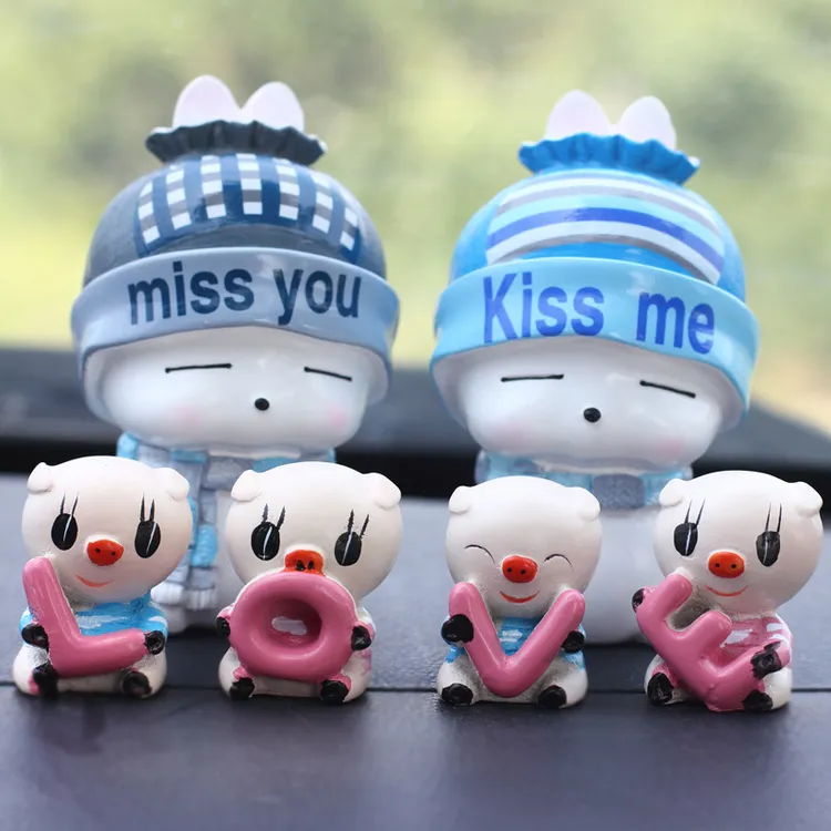 装饰汽车车载中控台装饰品摆件可爱树脂情侣娃娃节日送人礼品车用