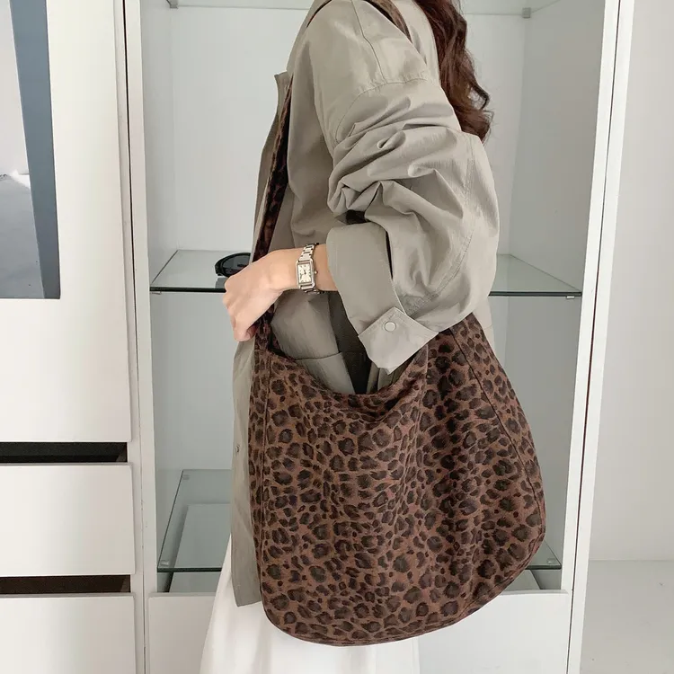 竹笋喵喵 复古豹纹帆布托特包女2025秋冬打结通勤上班日常单肩包