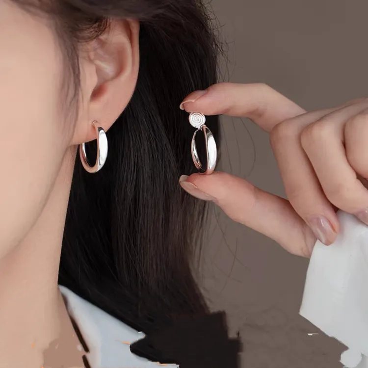 铜合金耳饰 素圈耳环简约气质耳圈日常通勤时尚百搭女蚊香盘耳夹