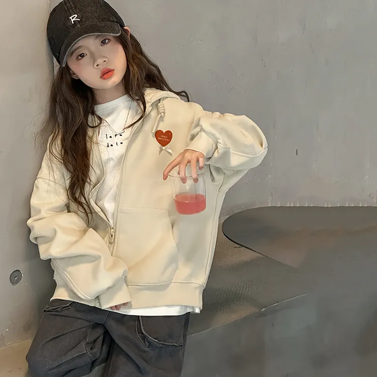 女童外套春秋2025新款儿童休闲运动风连帽卫衣开衫宽松棒球服春季