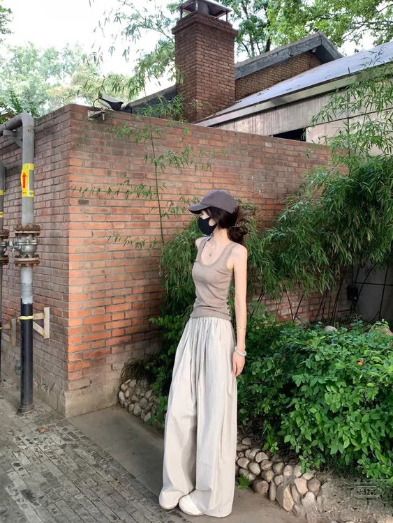 夏季新款纯欲慵懒风女装INS风u领吊带外穿无袖上衣高腰显瘦阔腿裤