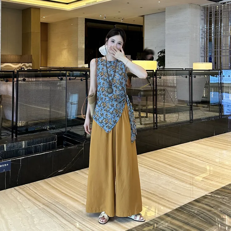 法式蓝色复古碎花设计感系带无袖背心上衣+高腰垂感阔腿裤套装