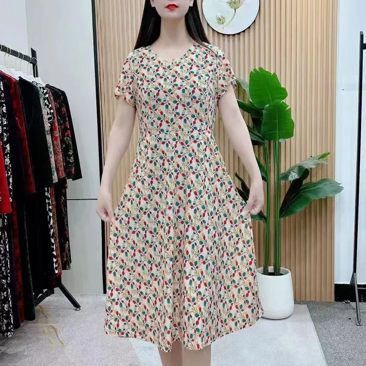  时尚气质显瘦妈妈装V领女士 叶子连衣裙 