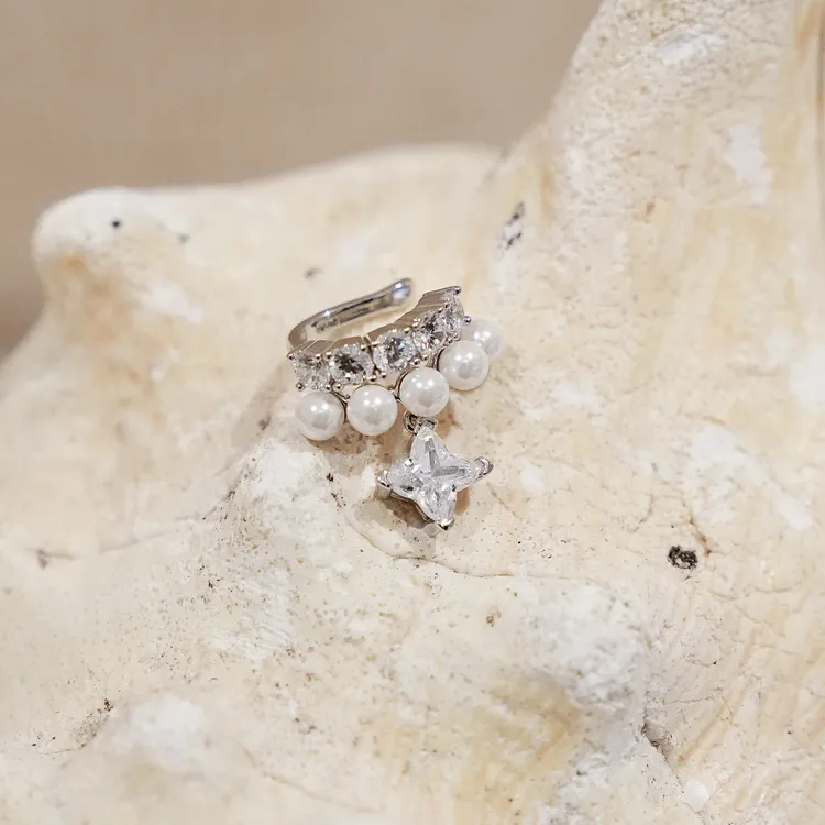 TWINS LULU 简约气质精致时尚轻奢风珠珠耳骨夹TSL3139