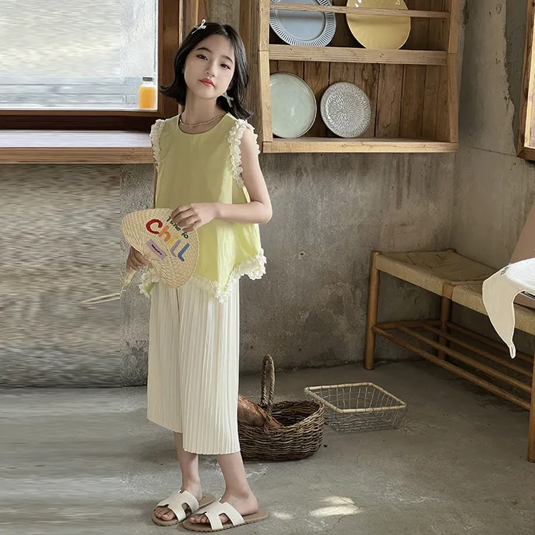 女童无袖七分裤套装2025新款大童森系花边背心清凉夏装冰丝两件套