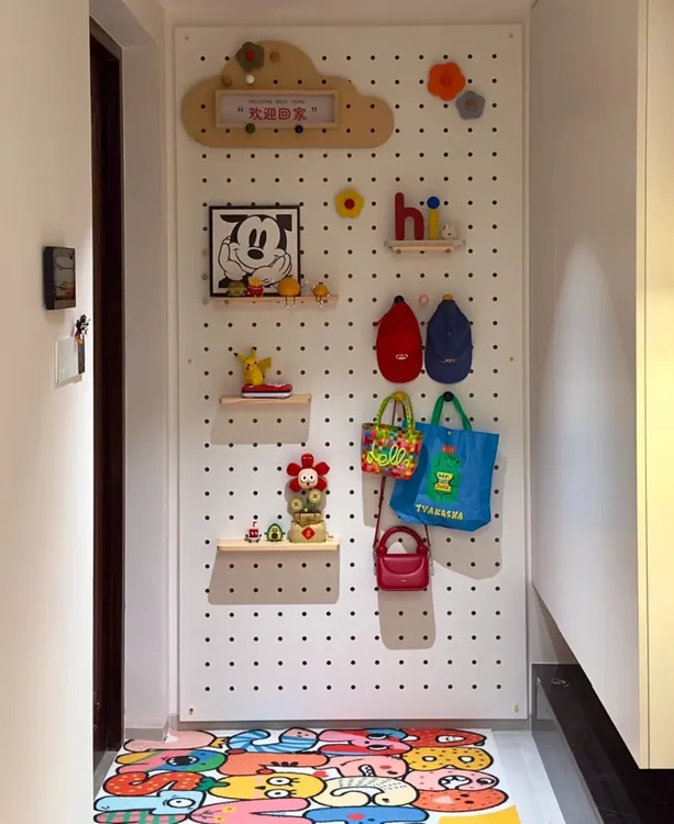 【定制专拍】入户阳台卧室衣帽间实木定制洞洞板一体收纳置物架