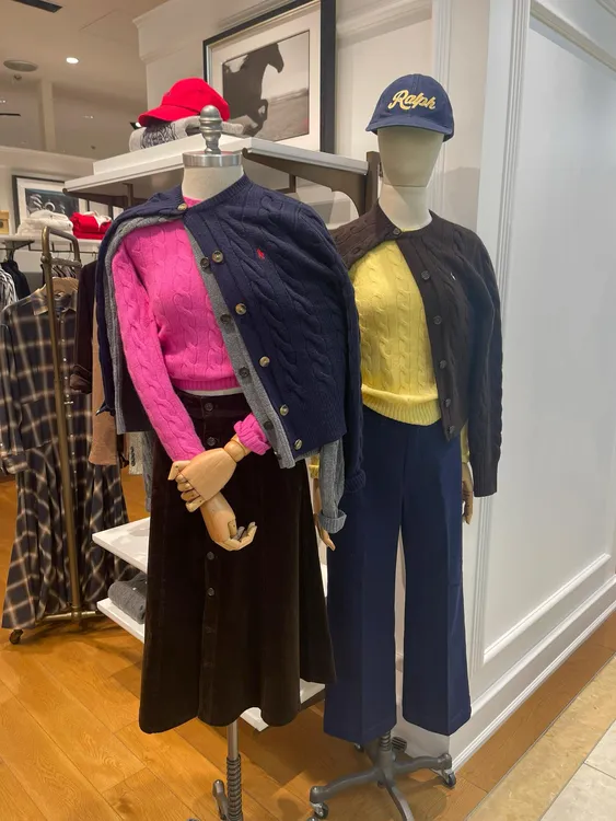 【经典永恒】男女同款25年早秋修身版型绞花编结针织开襟衫