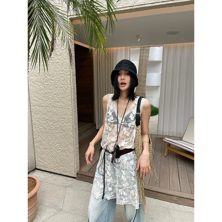 JCCC影子【繁花璀璨】杏色内搭上衣叠穿微透勾花蕾丝背心裙JE5BST12
