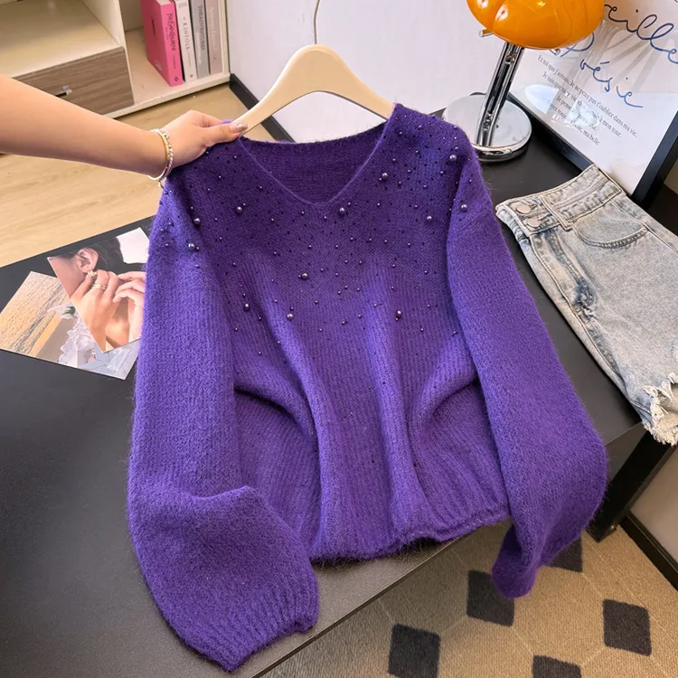 高级感紫色钉珠V领正肩毛衣女2025秋冬新款大码女装洋气减龄上衣