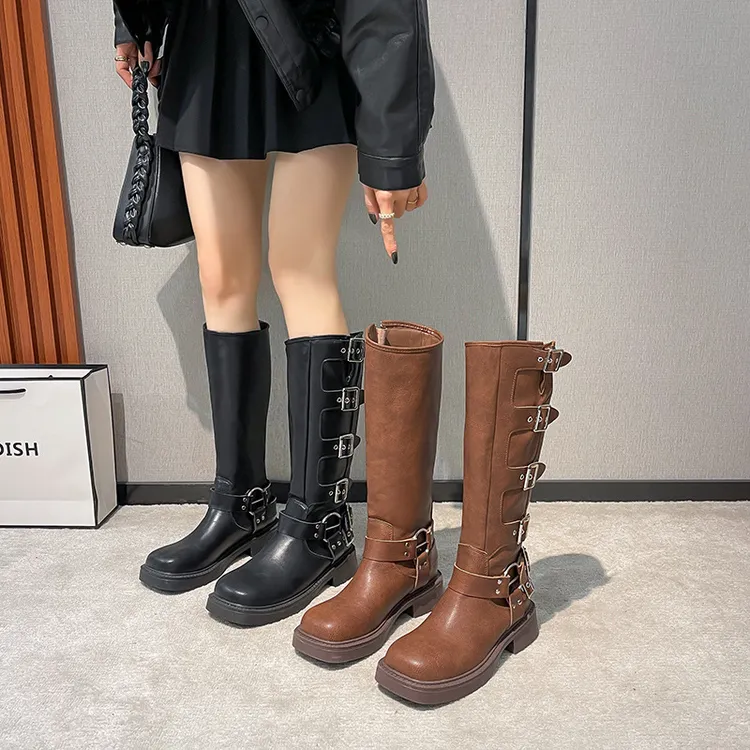 爆款真皮粗跟棕色马丁靴女金属扣子装饰长筒骑士女靴套筒烟筒长靴