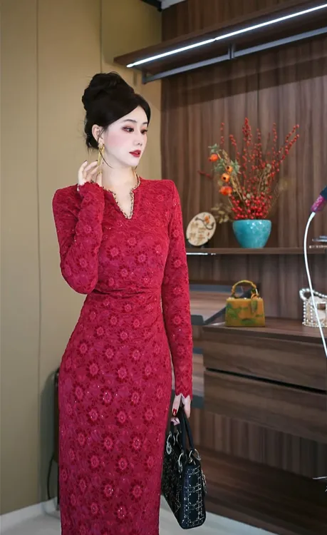 YUN《心念》复古中式优雅气质丝绒新中式修身显瘦长袖旗袍秋冬