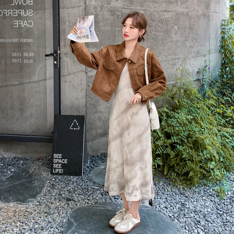 咖色复古翻领休闲短外套吊带裙两件套女2025秋季新款小个子套装