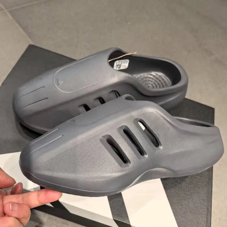  Adidas阿迪达斯三叶草男女鞋穆勒鞋休闲透气运动外穿拖鞋 JI0402