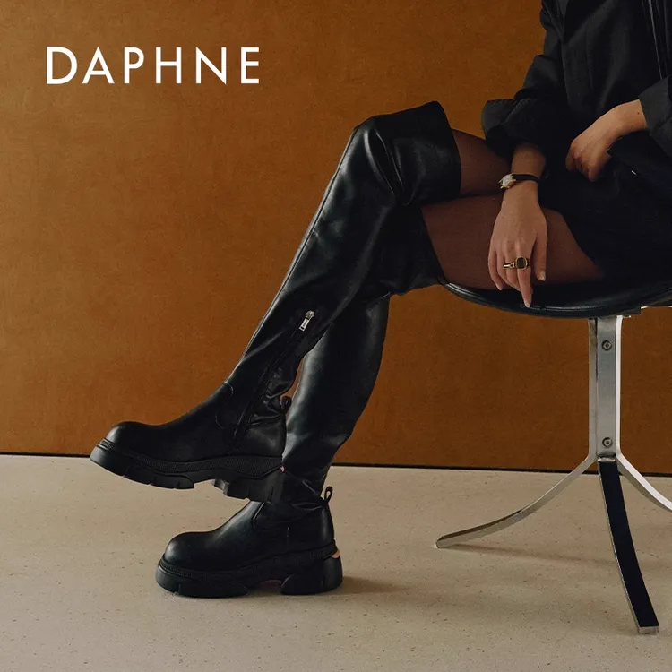 达芙妮云软过膝长筒靴女2025新款秋冬厚底弹力靴真皮显高显瘦长靴