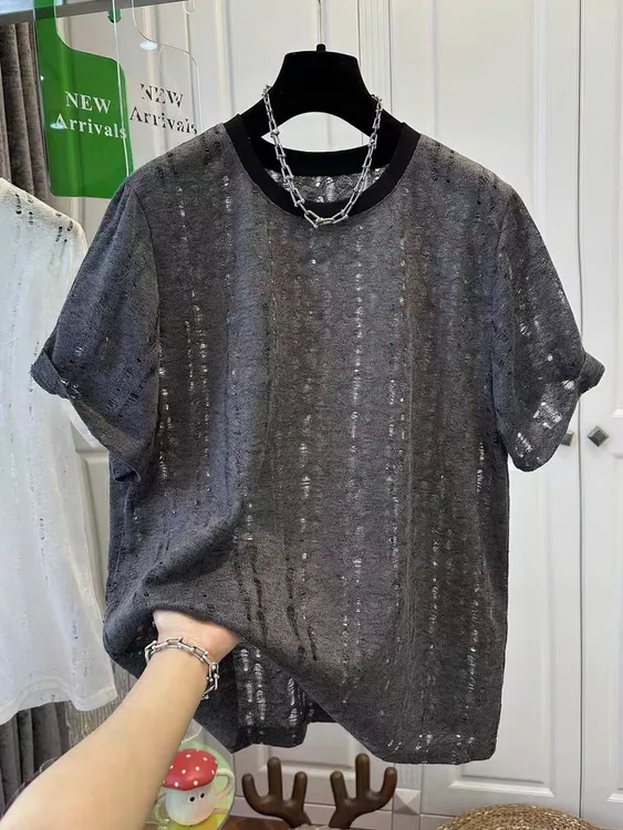 高端欧货2025年夏季新款休闲百搭时尚圆领竖纹镂空短袖T恤女上衣