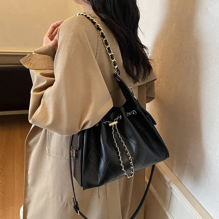 艾米兔 X COOLE女包2025新款日常通勤百搭时尚菱格复古单肩斜挎包