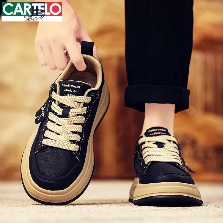 卡帝乐鳄鱼板鞋男鞋秋季2025新款百搭皮款款高端运动休闲鞋子男士