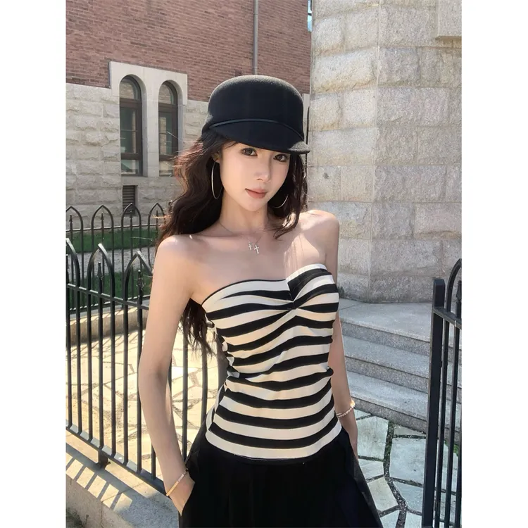 纯欲辣妹黑白条纹抹胸背心女时尚百搭高级设计感修身显瘦外穿上衣