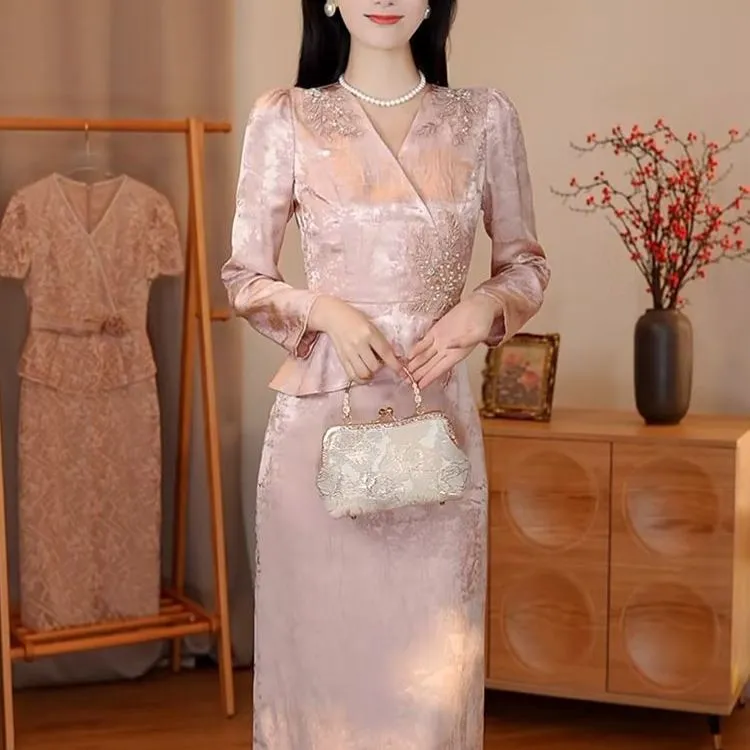 王小鸭2025夏季新款时尚妈妈装新中式修身显瘦连衣裙简约轻奢气质