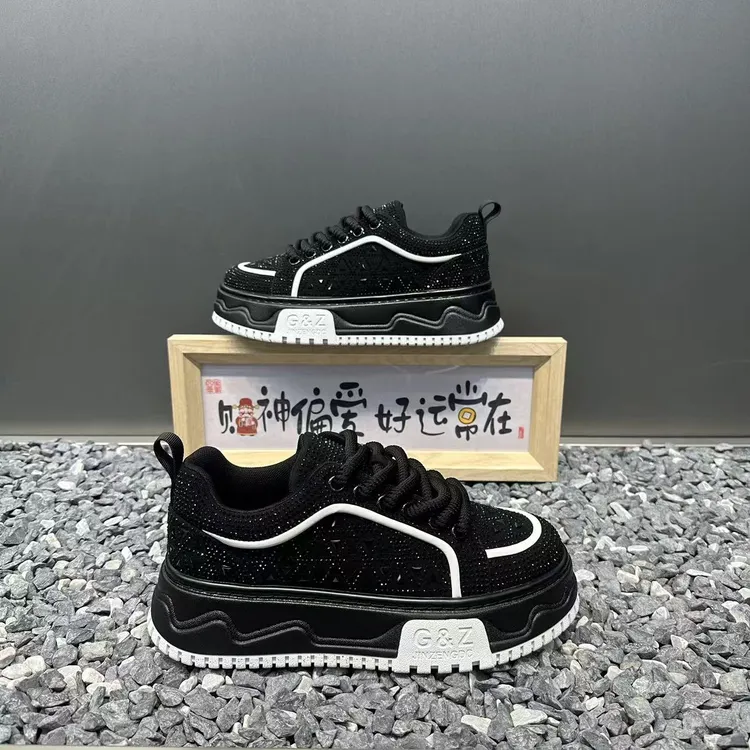 加绒保暖新款男士秋冬重工水钻时尚潮男百搭厚底舒适男款休闲鞋