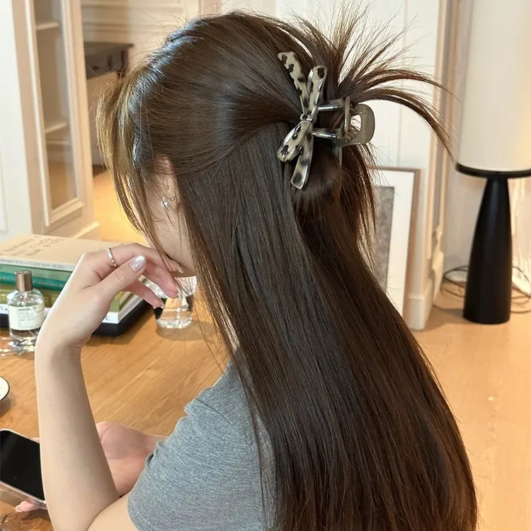 夏日韩式豹纹蝴蝶结抓夹女高级感半抓发鲨鱼夹超大号发夹百搭头饰