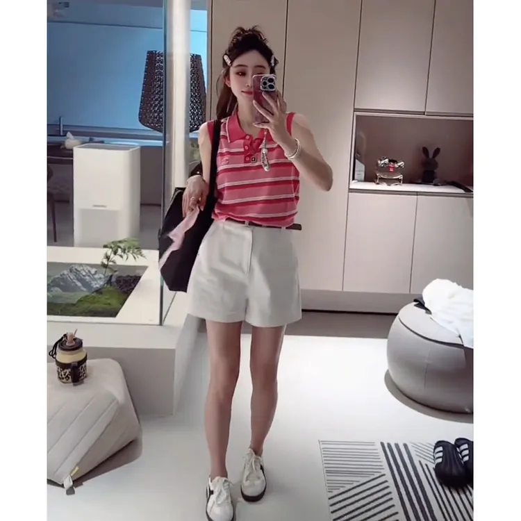夏季设计感条纹翻领无袖背心休闲短裤两件套装超好看时尚减龄套装
