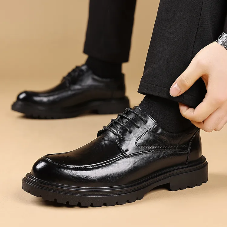 上班皮鞋男结婚年轻人男款商务英伦风厚底休闲黑色尖头2025新款