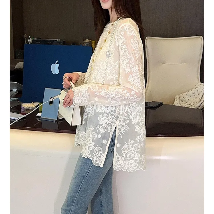 新中式国风女装蕾丝上衣2025春季新款高级感复古百搭气质刺绣衬衫