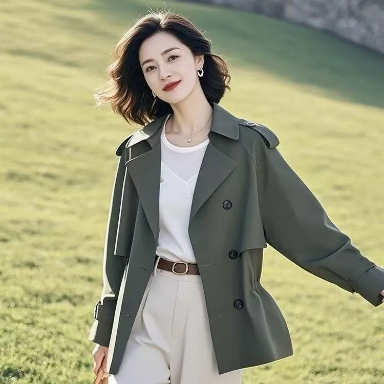 独特超好看高级短款风衣2025春季新款女装小众不撞款休闲绿色外套