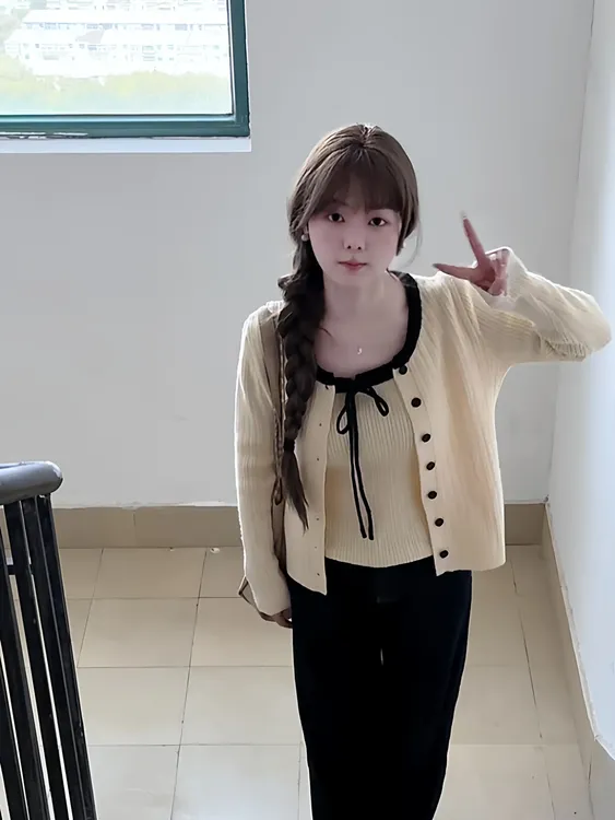 设计感韩系针织开衫配吊带女秋季2025新款毛衣外套外搭两件套上衣
