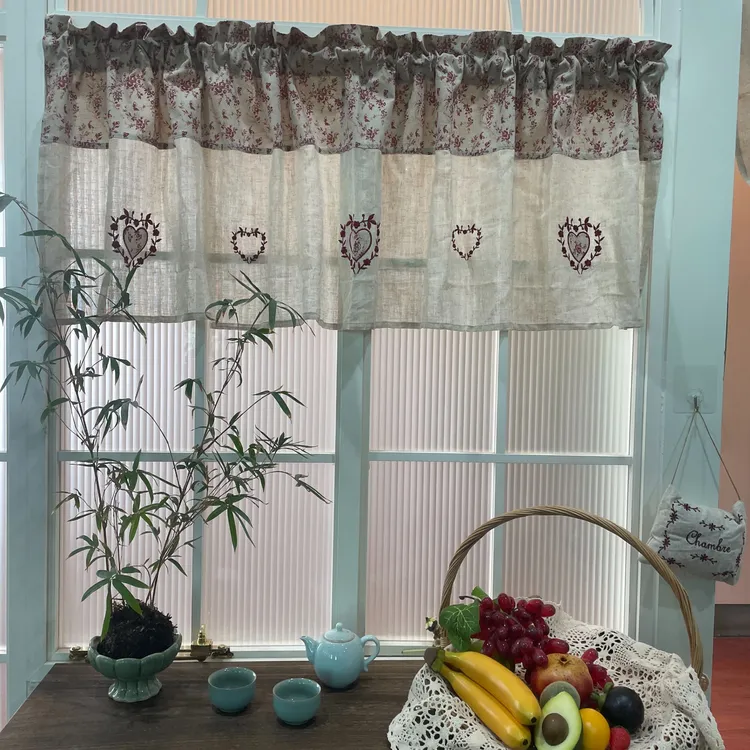LY2632法式乡村复古亚麻纱拼接纯棉碎花爱心贴布刺绣装饰隔断半帘