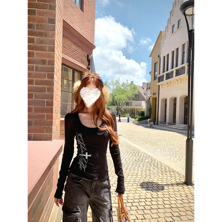 芊喜Studio秋季美式辣妹黑色长袖t恤女内搭打底衫修身显瘦上衣